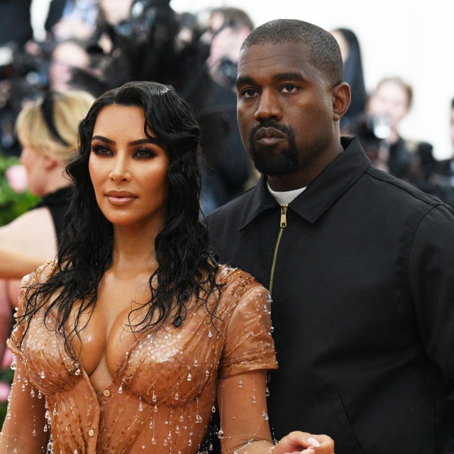 Kim Kardashian i Kanye West 
