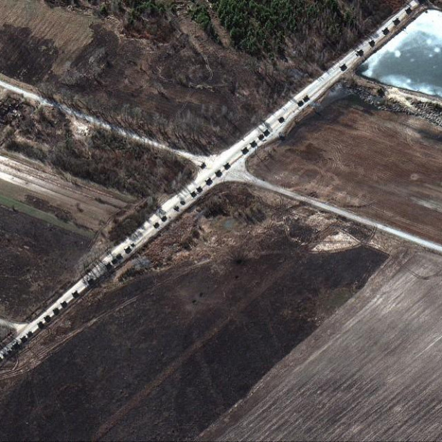 &lt;p&gt;Satelitska snimka ruskog konvoja koji ide prema Kijevu&lt;/p&gt;
