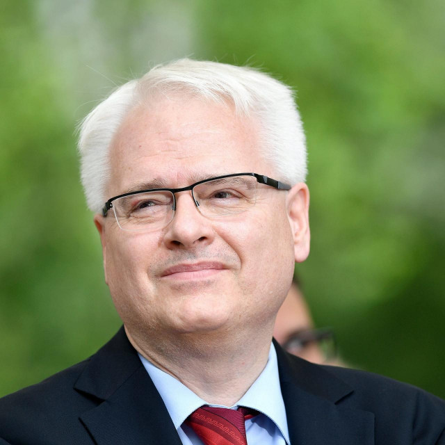 &lt;p&gt;Ivo Josipović&lt;/p&gt; 