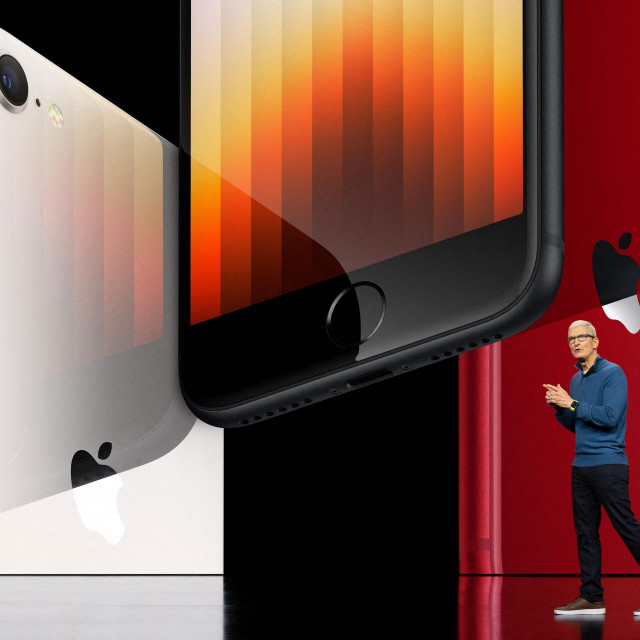 &lt;p&gt;Prvi čovjek Applea Tim Cook predstavlja novi iPhone&lt;/p&gt;
