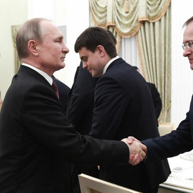 &lt;p&gt;Vladimir Putin i Vladimir Medinski&lt;/p&gt;
