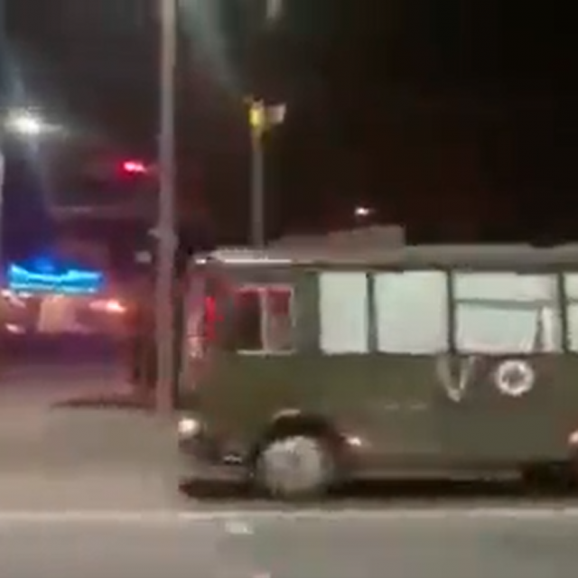 &lt;p&gt;Vojno vozilo koje prevozi ruske vojnike&lt;/p&gt;
