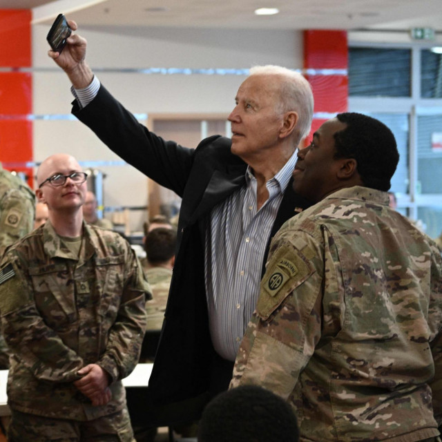 &lt;p&gt;Biden s pripadnicima američke 82. zračne divizije&lt;/p&gt;
