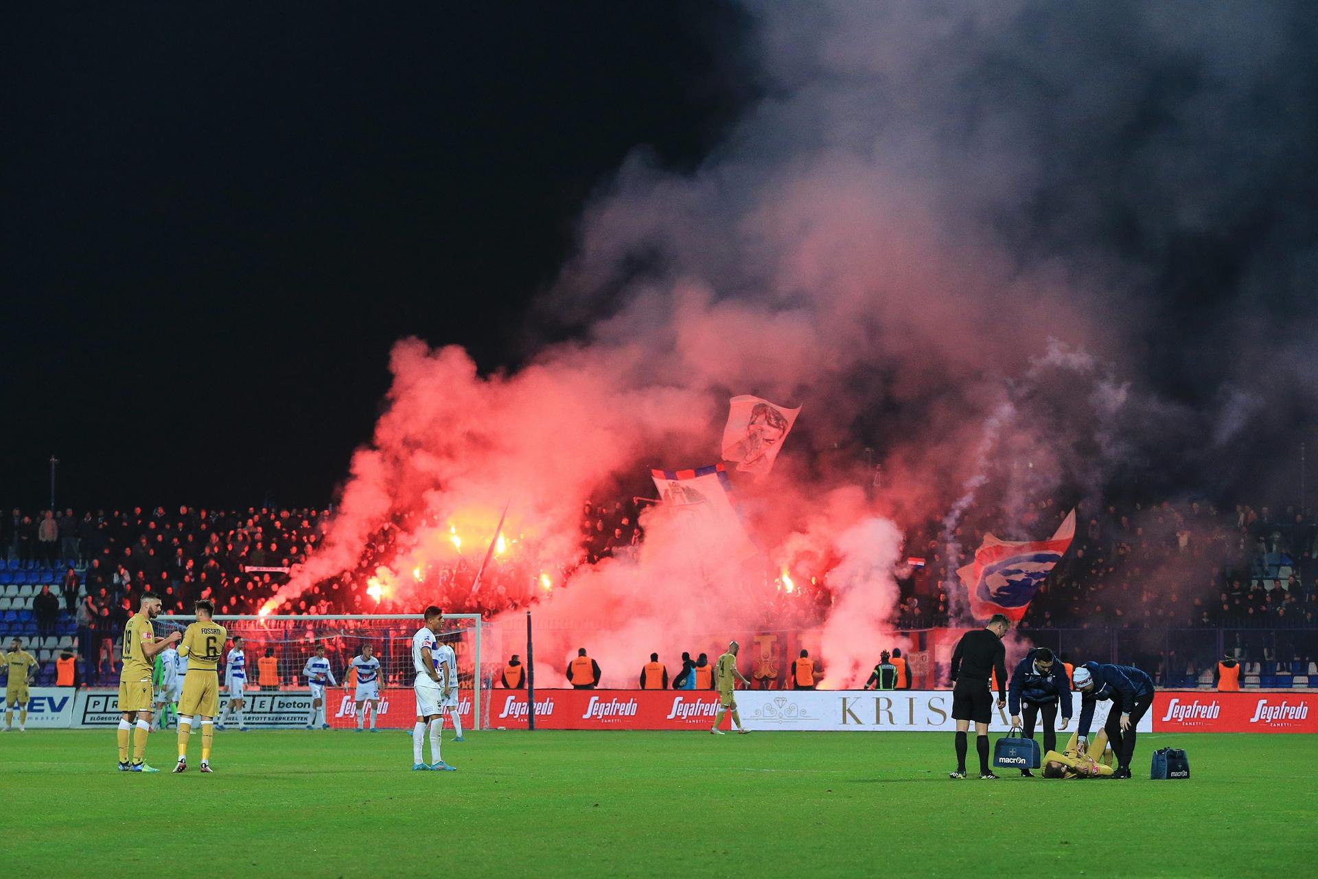 HNK Gorica kažnjena zbog bakljade Torcide na Gradskom stadionu