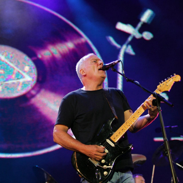 &lt;p&gt;David Gilmour&lt;/p&gt;