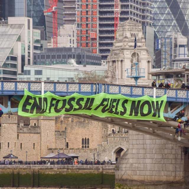 &lt;p&gt;Prosvjed  aktivističke skupine Extinction Rebellion u Londonu, ožujak, 2022.&lt;/p&gt;