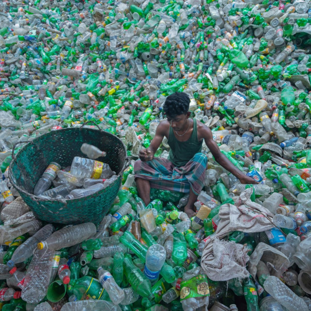 &lt;p&gt;Recikliranje plastike u Bangladešu, ilustracija&lt;/p&gt;