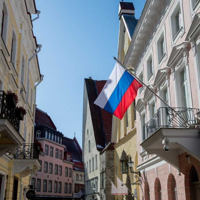 &lt;p&gt;Veleposlanstvo Rusije u Tallinnu, u Estoniji&lt;/p&gt;