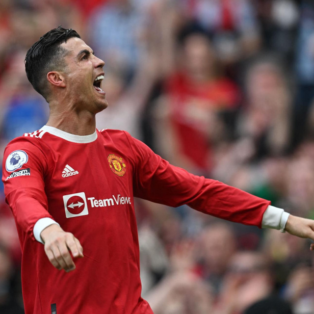 Cristiano Ronaldo je postigao 15 golova u prvenstvu i 6 u Ligi prvaka