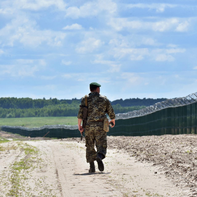 &lt;p&gt;Ukrajina je nakon aneksije Krima 2014. na graničnom prijelazu kod Senkivke podigla ogradu s bodljikavom žicom i iskopala rov&lt;/p&gt;