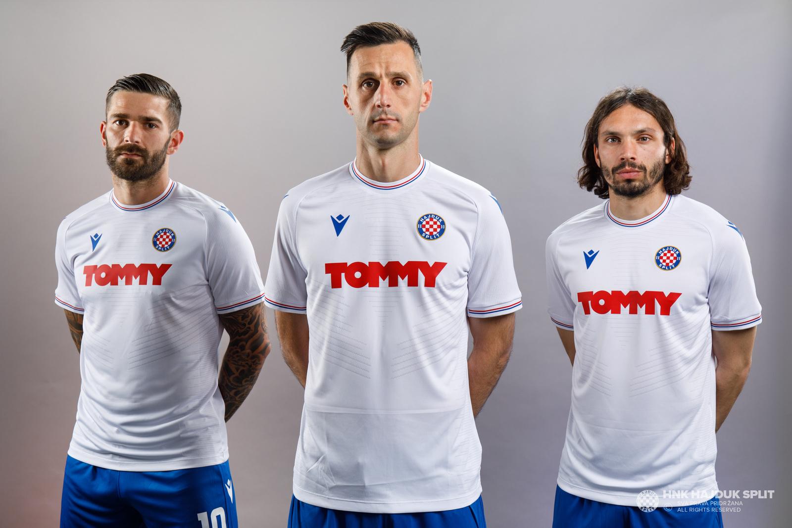 Za naš svit, Hajduk Split – sve o Hajduku