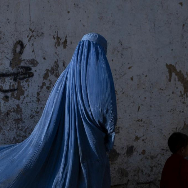 &lt;p&gt;Žena u Kabulu&lt;/p&gt;