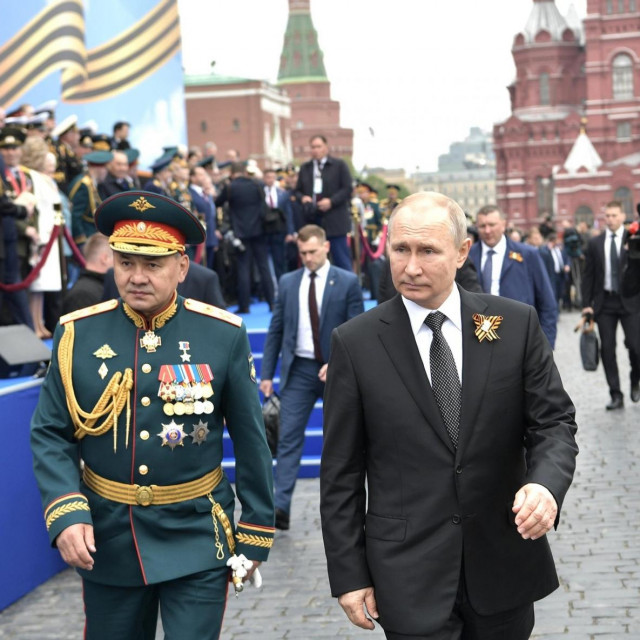 &lt;p&gt;Vladimir Putin na paradi 2019. godine&lt;/p&gt;
