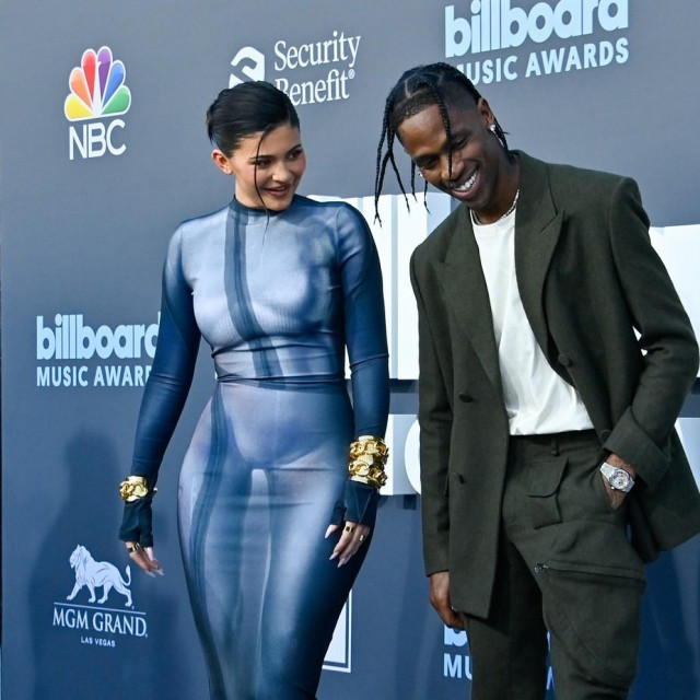 &lt;p&gt;Kylie Jenner i Travis Scott na dodjeli Billboard Music nagrada&lt;/p&gt;