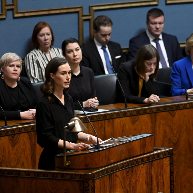 &lt;p&gt;finska premijerka Sanna Marin za govornicom u parlamentu&lt;/p&gt;