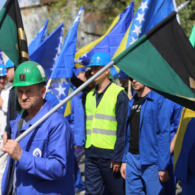 Prosvjedna šetnja rudara za Međunarodni praznik rada