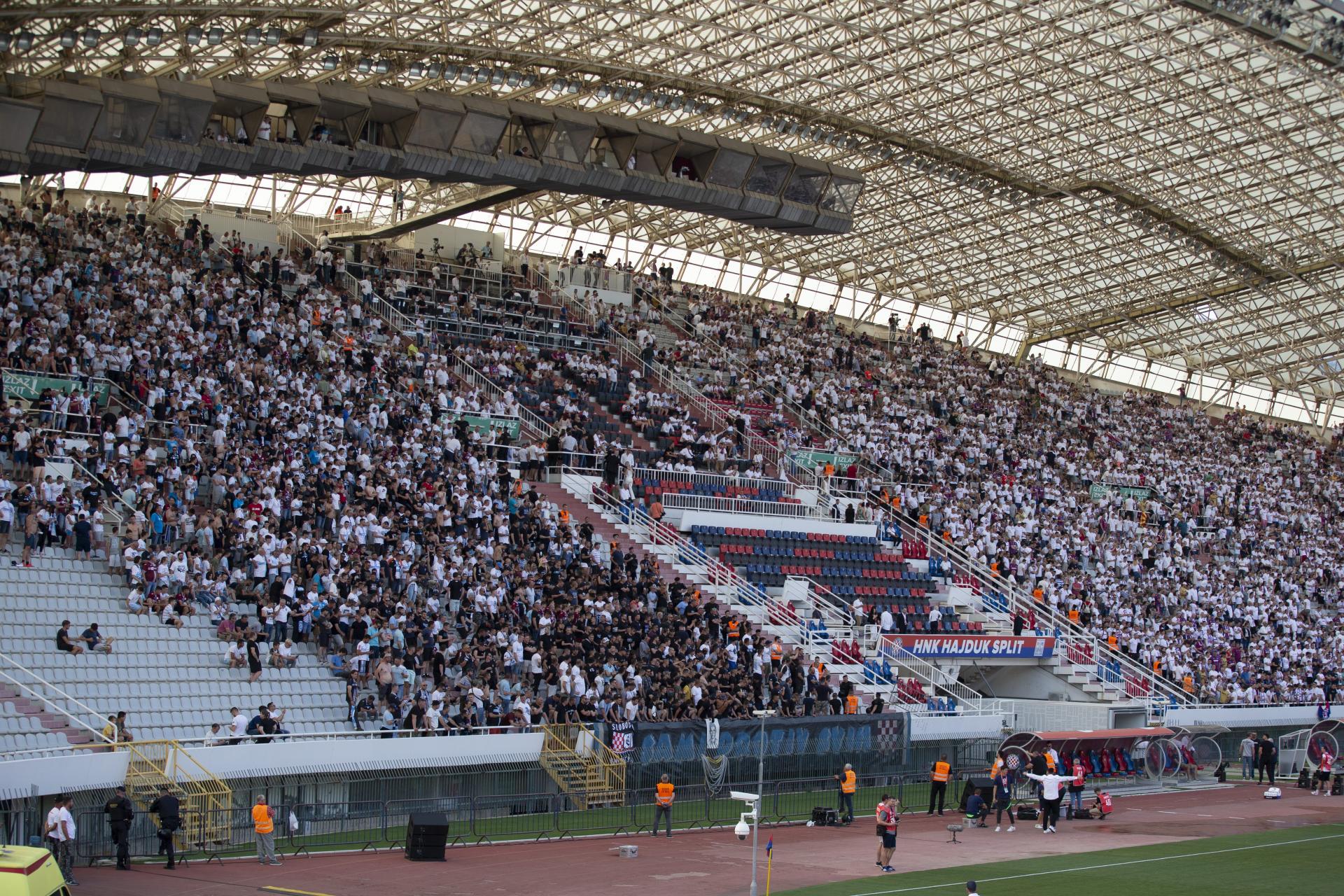 Prva Hrvaska Nogometna Liga MaxTV 2013/14, 11. krog: HNK Rijeka vs. HNK  Hajduk Split