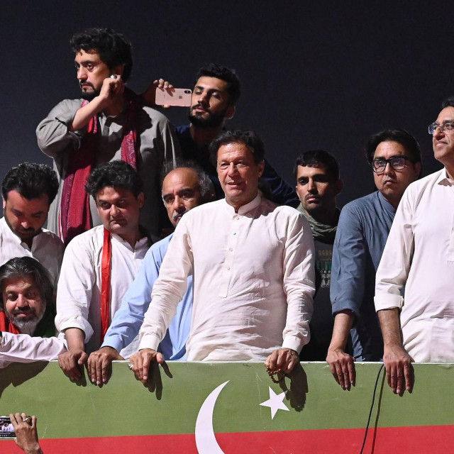 Imran Khan s prosvjednicima