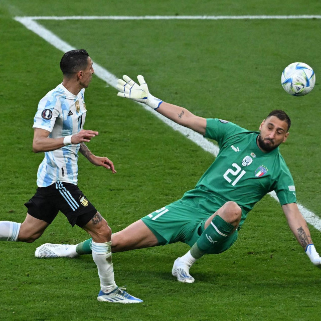&lt;p&gt;Angel Di Maria zabija za Argentinu protiv Italije na nedavnoj Finalissimi&lt;/p&gt;