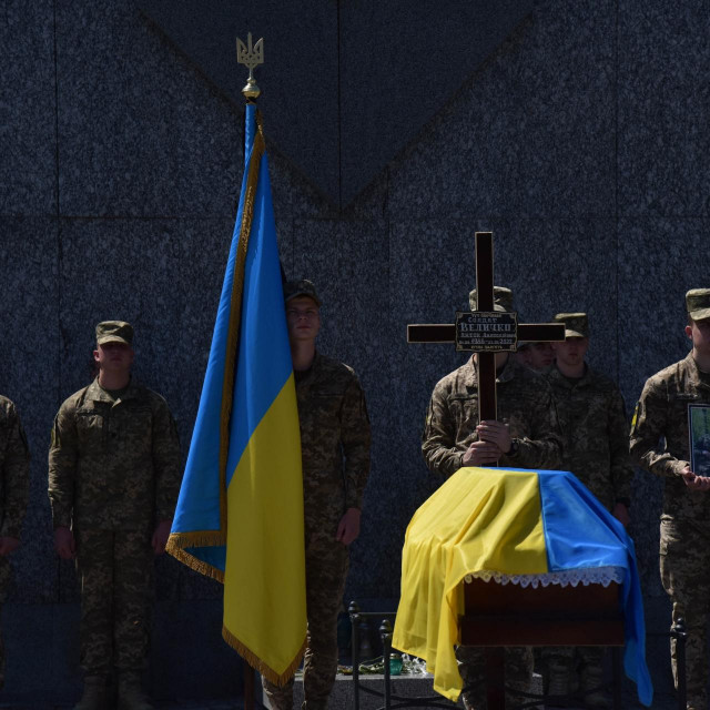 &lt;p&gt;Pogreb ukrajinskog vojnika Antona Velička&lt;/p&gt;