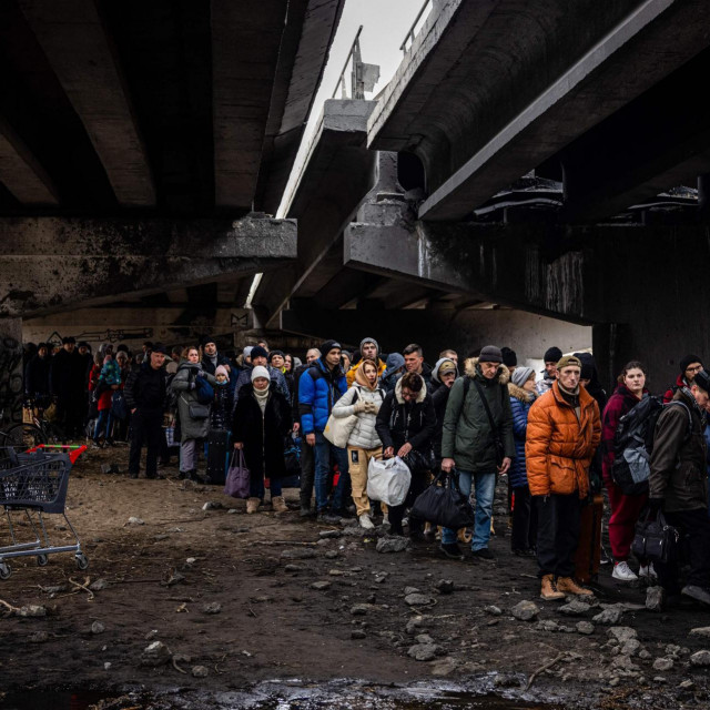 &lt;p&gt;Ukrajinci koji se trenutno nalaze u Tbilisiju strpljivo čekaju trenutak kada će se moći vratiti u svoju domovinu&lt;/p&gt;