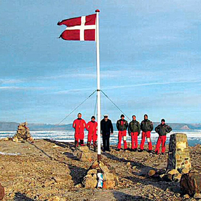 &lt;p&gt;Danski vojnici na otoku Hans 2005. godine&lt;/p&gt;