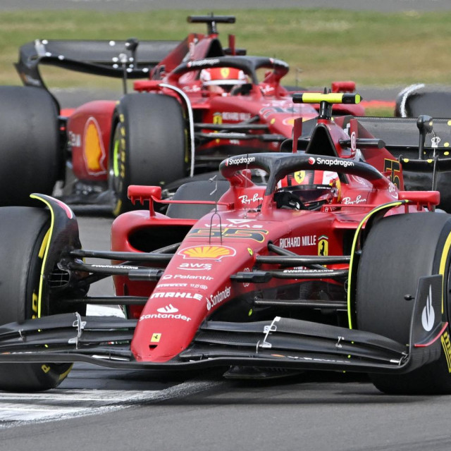&lt;p&gt;Ferrari je sa Sainzom slavio u Silverstoneu&lt;/p&gt;