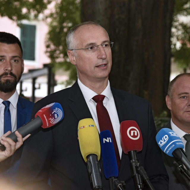 &lt;p&gt;Bojan Ivošević, Ivica Puljak i Antonio Kuzmanić&lt;br&gt;
 &lt;/p&gt;