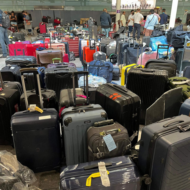 &lt;p&gt;Kvar sustava za prtljagu na teminalu 3 doveo je tijekom vikenda do toga da nisu otpremljene stotine kofera&lt;/p&gt;