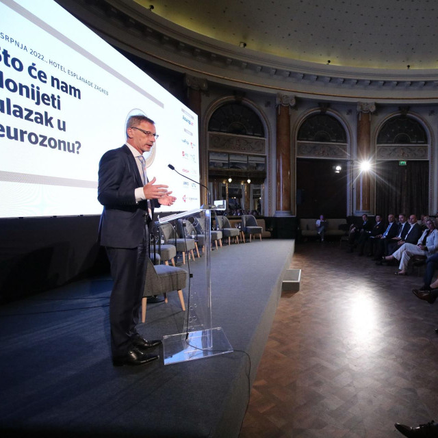 &lt;p&gt;Konferencija Jutarnjeg lista ‘Što će nam donijeti ulazak u eurozonu‘&lt;br&gt;
Na fotografiji: Boris Vujčić&lt;br&gt;
 &lt;/p&gt;