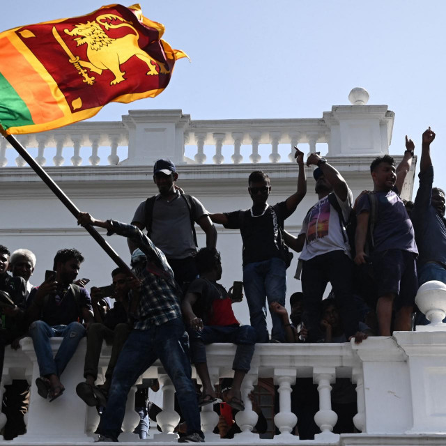 &lt;p&gt;Demonstranti u Colombu, glavnom gradu Šri Lanke&lt;/p&gt;
