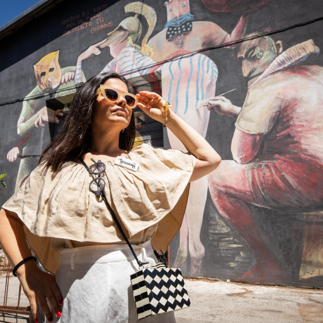 &lt;p&gt;Tisja pred muralom u čast Alena Ćurina&lt;br&gt;
 &lt;/p&gt;