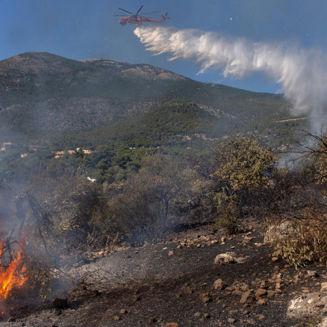 &lt;p&gt;Kanader gasi požar u Grčkoj, ilustracija&lt;/p&gt;