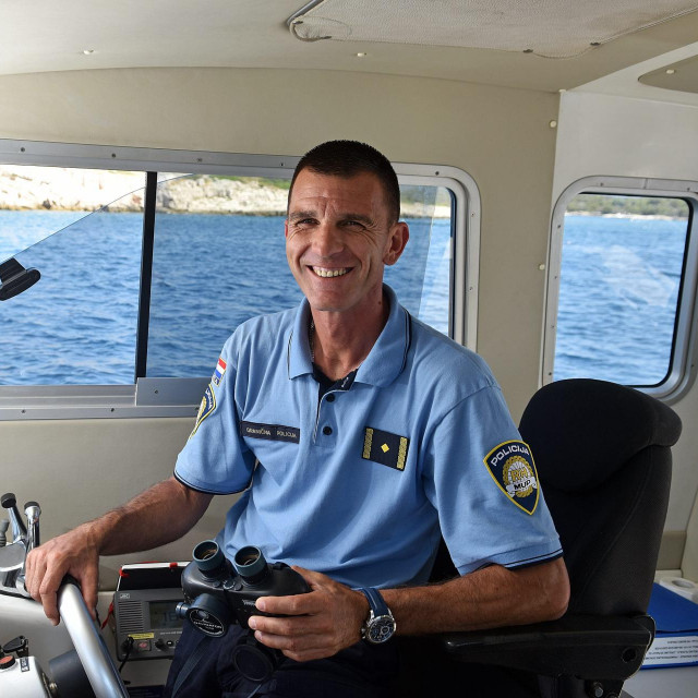 Franko Grancarić je kapetan broda Pomorske policije PU zadarske
 