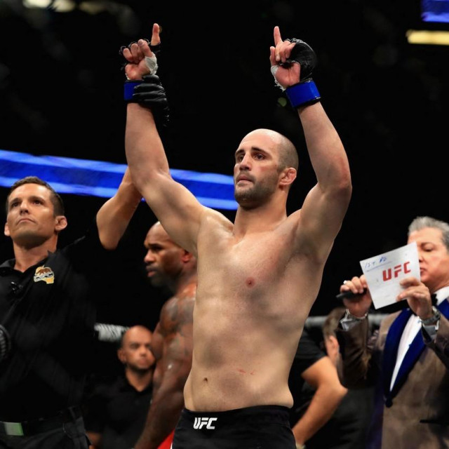 &lt;p&gt;ANAHEIM, CA - JULY 29: Volkan Oezdemir of Switzerland reacts to defeating Jimmy Manua in their Light Heavyweight bout at UFC 214 at Honda Center on July 29, 2017 in Anaheim, California. Sean M. Haffey,Image: 343764120, License: Rights-managed, Restrictions:, Model Release: no, Credit line: Sean M. Haffey/Getty images/Profimedia&lt;/p&gt;