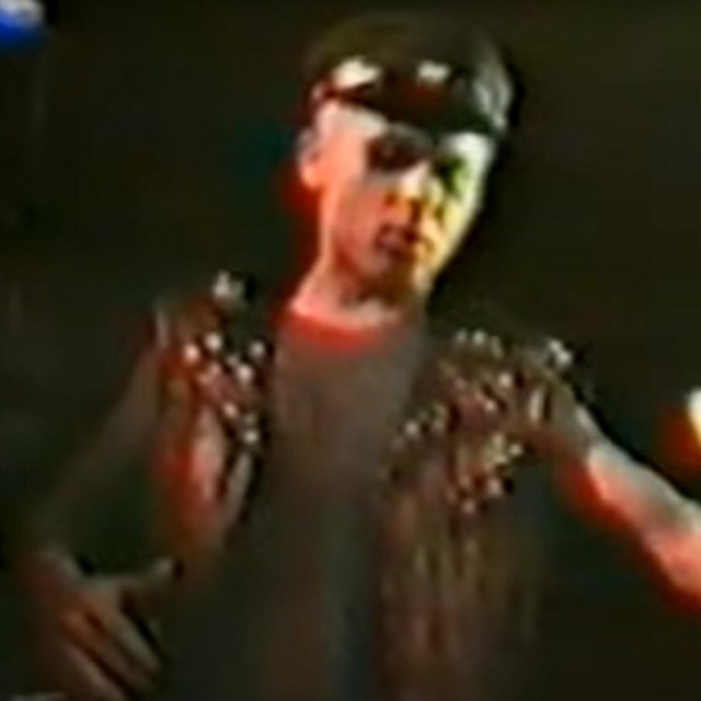 &lt;p&gt;Satan Panonski na nastupu u Đuri Đakoviću 1989.&lt;/p&gt;