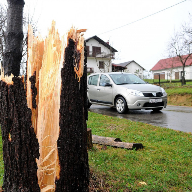 Nevrijeme kod Karlovca/Arhiva