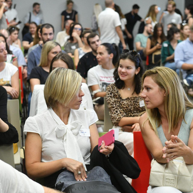 &lt;p&gt;Meetup ‘Startup Report &amp; TeamUp x Health‘ okupio je u jeku sezone, 27. srpnja, u Zagrebu u WESPA Spacesu preko sto zainteresiranih za startupe u zdravstvu&lt;/p&gt;