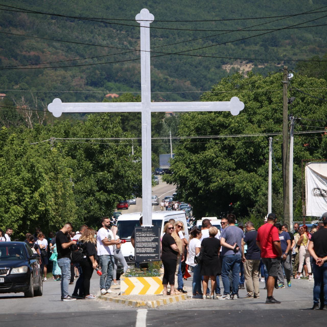 &lt;p&gt;Kamioni blokiraju promet  na Kosovu&lt;/p&gt;