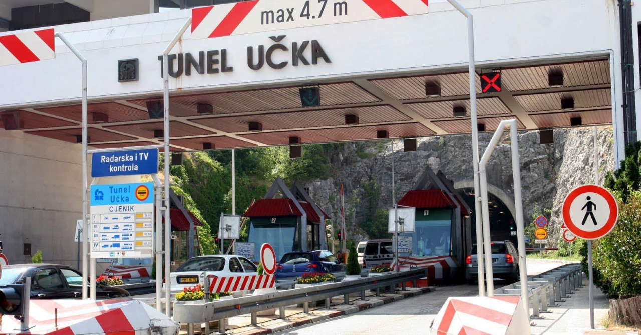 U trostrukom sudaru kod tunela Učka poginula jedna osoba, dvoje završilo u bolnici: Promet je prekinut u oba smjera