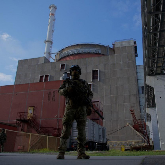 &lt;p&gt;Ruski vojnik ispred nuklearke Zaporožje&lt;/p&gt;