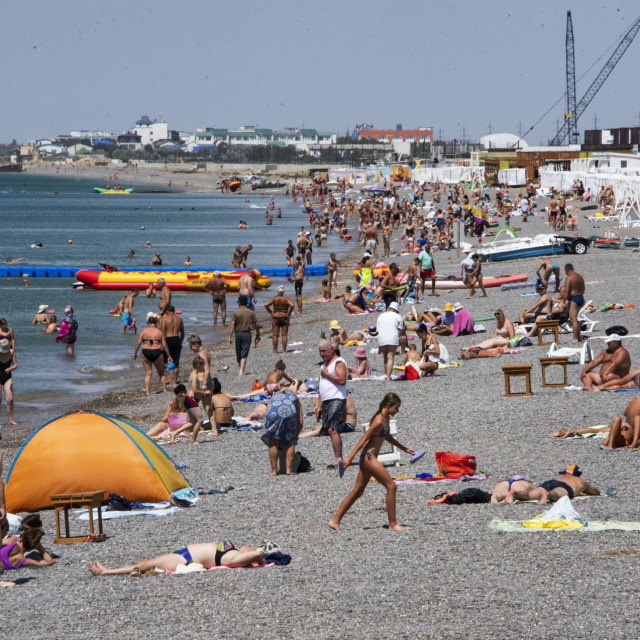 &lt;p&gt;Plaža na Krimu&lt;/p&gt;