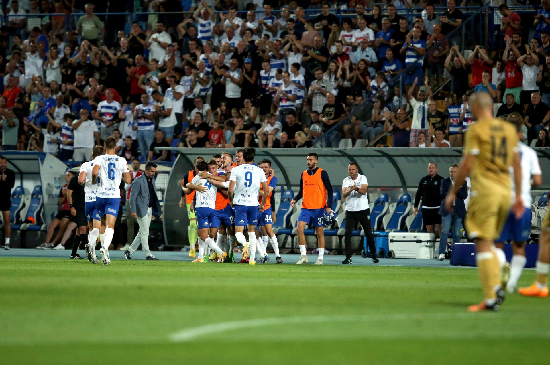 UŽIVO PRIJENOS===]] Osijek Hajduk uživo 8 studenog 2023 UŽ, Fight  discussions