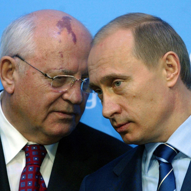 &lt;p&gt;Mihail Gorbačov i Vladimir Putin&lt;/p&gt;