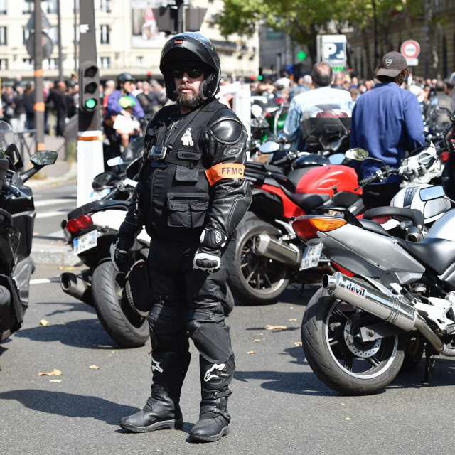 &lt;p&gt;Prosvjed motociklista u Parizu zbog naplate parkiranja&lt;/p&gt;