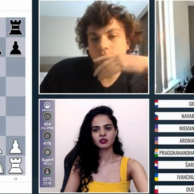 &lt;p&gt;Hans Niemann, Magnus Carlsen i komentatorica Tania Sachdev tijekom meča&lt;/p&gt;