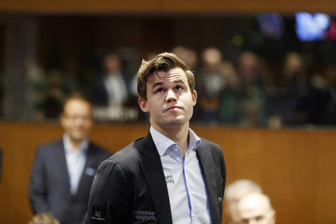 Šahovski meč koji se čeka: Carlsen i Kasparov danas igraju po prvi put  nakon 2004. – Telesport