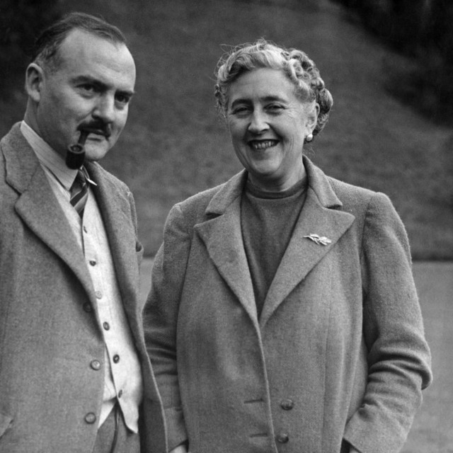 &lt;p&gt;Agatha Christie, i suprug Max E. L. Mallowan&lt;/p&gt;