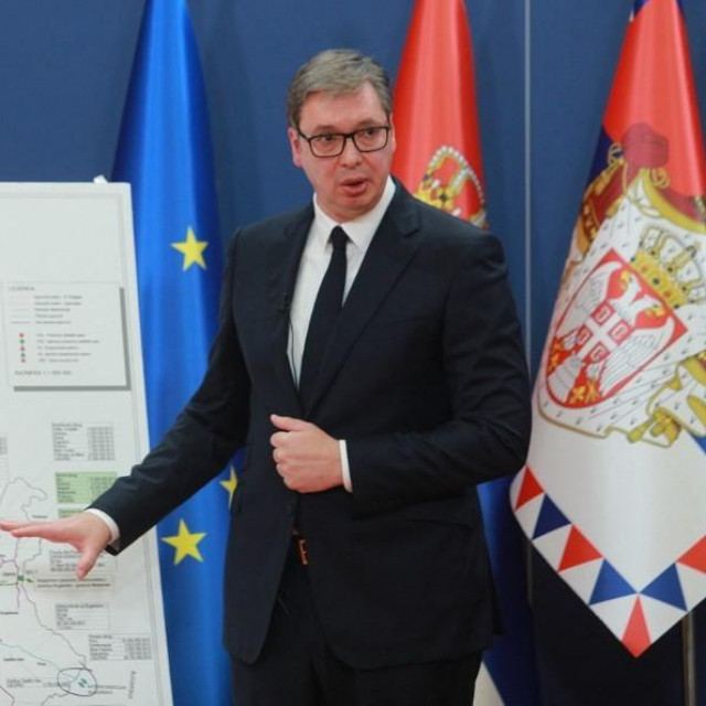 Aleksandar Vučić snimljen tijekom današnjeg obraćanja javnosti