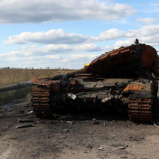 Uništeni ruski tenk u oblasti Harkiv